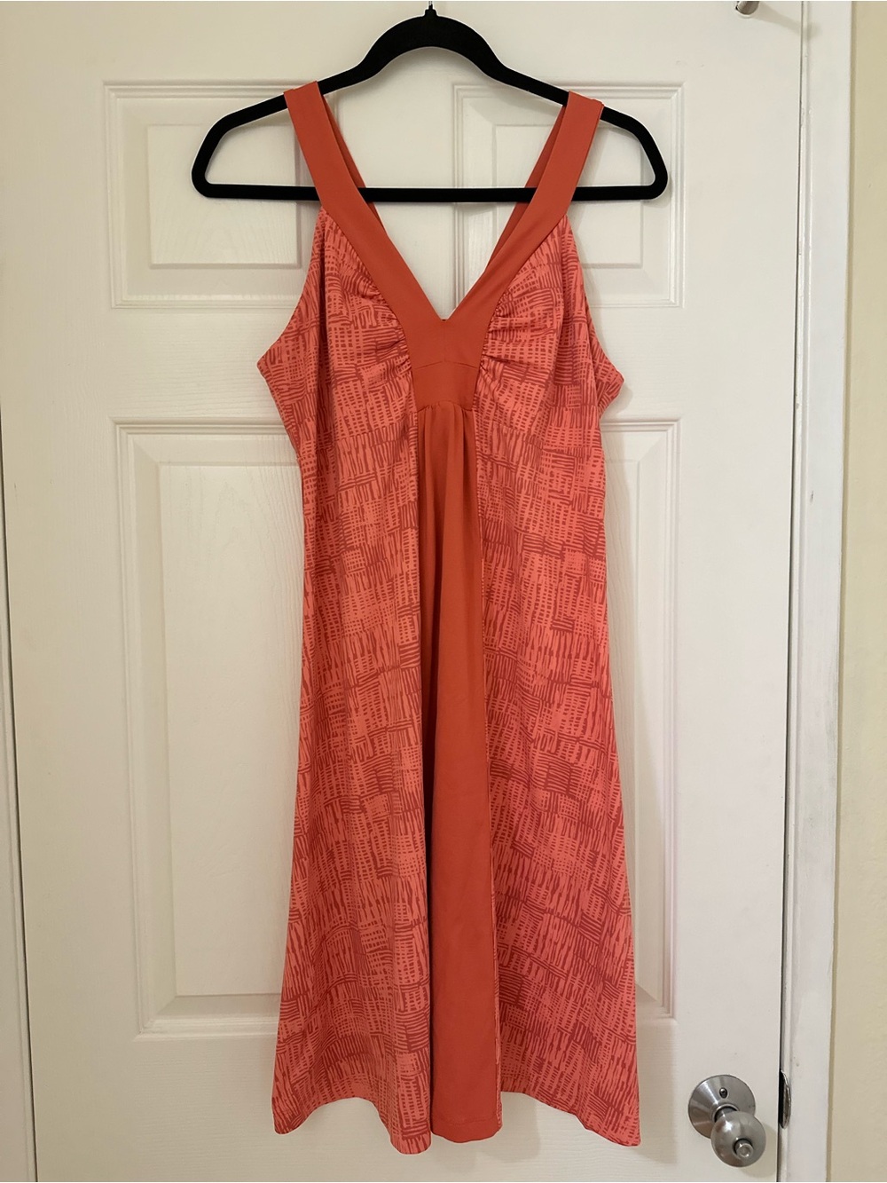 Patagonia Morning Glory Geometric Crossback Dress Coral Orange Sz L EUC $85 MSRP
